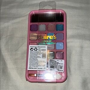 Claire's kids Makeup Kit